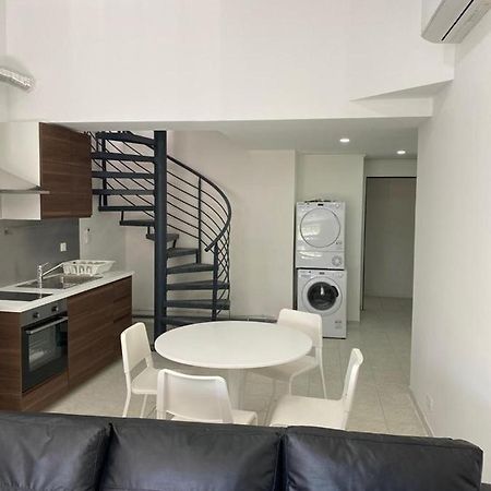 Five Stars Duplex - 6 Personnes Aparthotel มาร์กเซย ภายนอก รูปภาพ